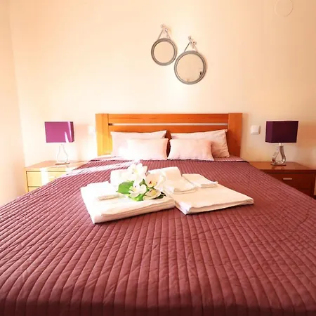 Fiph Vilarosa Pink Apartment *